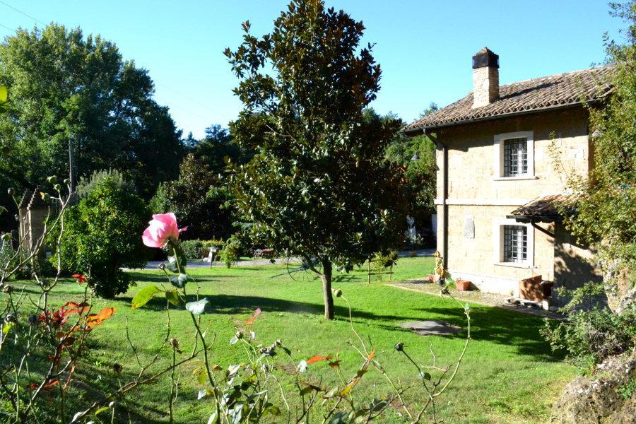Agriturismo La Sorgente Di Nepi Exterior foto